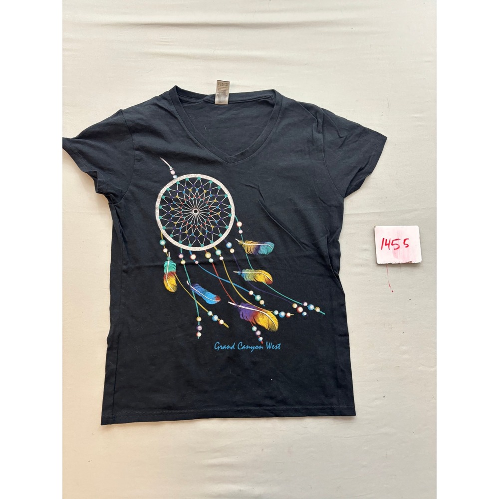 Gildan Grand Canyon West Dreamcatcher Graphic V-Neck T-Shirt Black Womens Medium